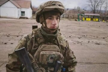 Наймолодшому захиснику Азовсталі Назарію Гринцевичу (“Грінці”) посмертно присвоїли звання Героя України
