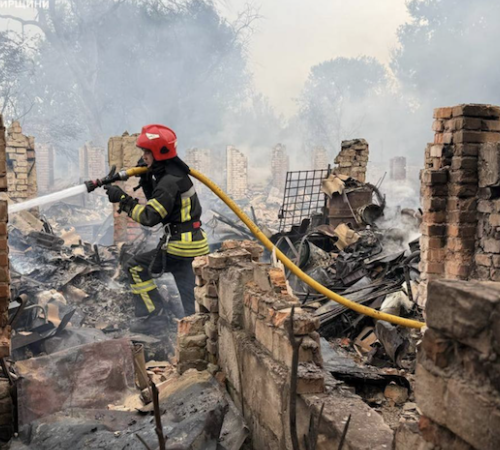 У Житомирській області внаслідок атаки спалахнули декілька пожеж