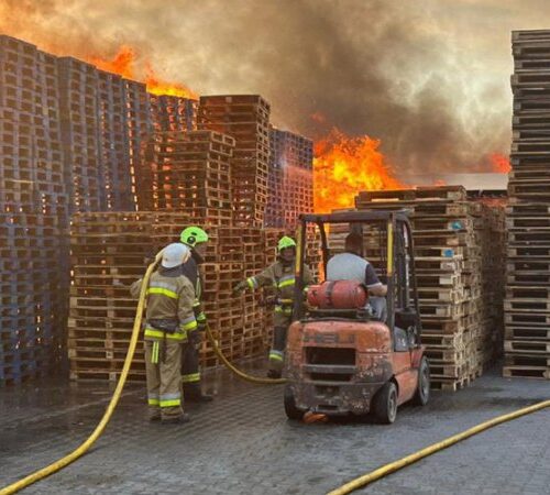 На Київщині двоє людей постраждали від атаки росіян, у Броварському районі сталася пожежа на підприємстві