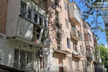 У Херсоні внаслідок російської атаки загинула 87-річна жінка