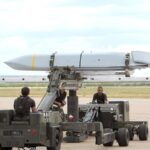 ЗМІ: Трамп розглядає можливість постачання Україні далекобійних ракет JASSM