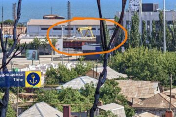 Росіяни активізують перевезення через окупований Маріуполь