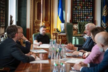 Зеленський окреслив три основні напрями роботи для українських дипломатів
