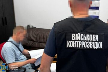 Посадовця Міноборони підозрюють у розкраданні грошей на ремонті бронетранспортерів