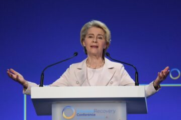 Bloomberg: Єврокомісія пропонує створити новий кризовий фонд блоку на €400 млрд