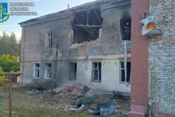 Уночі росіяни атакували Ізюм на Харківщині, двоє людей постраждали