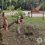 Росіяни вдарили по Сумах, поранено три людини (оновлено)