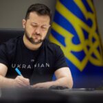 Зеленський відзначив держнагородами українських дипломатів, зокрема Стефанішину, Омельченка і Маркарову
