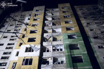 У Сумах росіяни обстріляли житловий район: 2 людей ушпиталені
