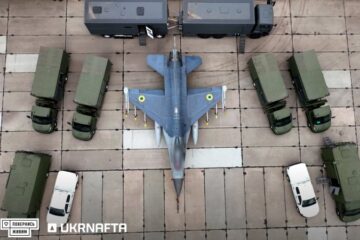 «Повернись живим» передав ЗСУ перші в країні мобільні комплекси для обслуговування літаків нового зразка