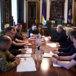 Зеленський анонсував кілька етапів обміну полоненими