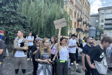 Головне за понеділок, 22 липня: конфлікт навколо НАБУ та САП, понад 130 боєзіткнень, відмова авіаційної техніки на Mirage-2000