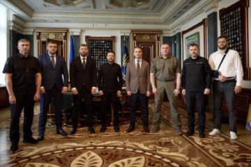 Зеленський заявив, що вони “чують” суспільство і анонсував “глибоку робочу зустріч” стосовно правоохоронних органів