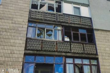 Ворог вкотре атакував спальний район міста Суми