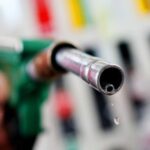 Уряд Росії повністю заборонив до 31 серпня експорт бензину