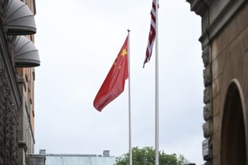 У Стокгольмі розпочався другий день переговорів США та Китаю щодо торгового перемир’я