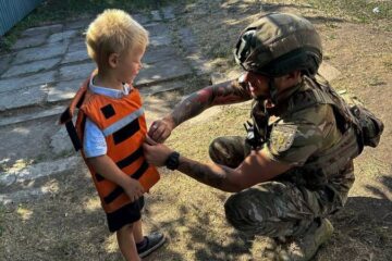 ОВА: на Донеччині у зоні активних бойових дій залишаються 22,5 тисячі цивільних