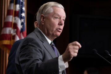 Сенатор Грем порадив Росії спитати в партнерів, чи поділяють вони її позицію щодо санкцій