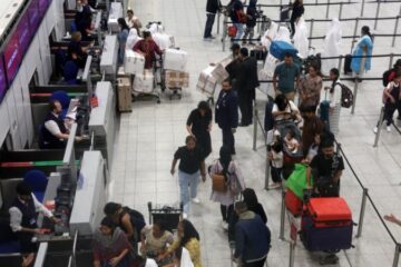 Робота аеропортів Великобританії була перервана через проблеми з управлінням повітряним рухом