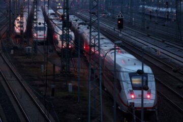 У Німеччині підозрюють диверсію після пожежі на ключовій залізничній лінії