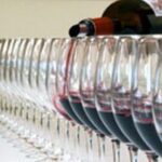 Франція хоче домогтися від США скасування мит на експорт вин