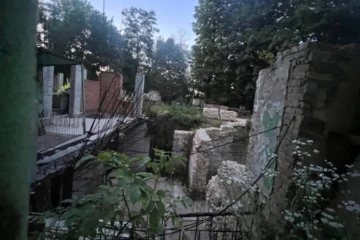 Забудовник продовжує знищувати палац Розумовського попри арешт і кримінальне провадження – Перов