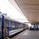 Ліжка до 2,2 метра і більше купе: Укрзалізниця придбає 100 нових пасажирських вагонів