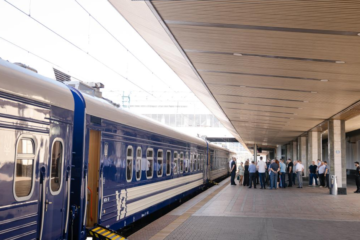 Ліжка до 2,2 метра і більше купе: Укрзалізниця придбає 100 нових пасажирських вагонів