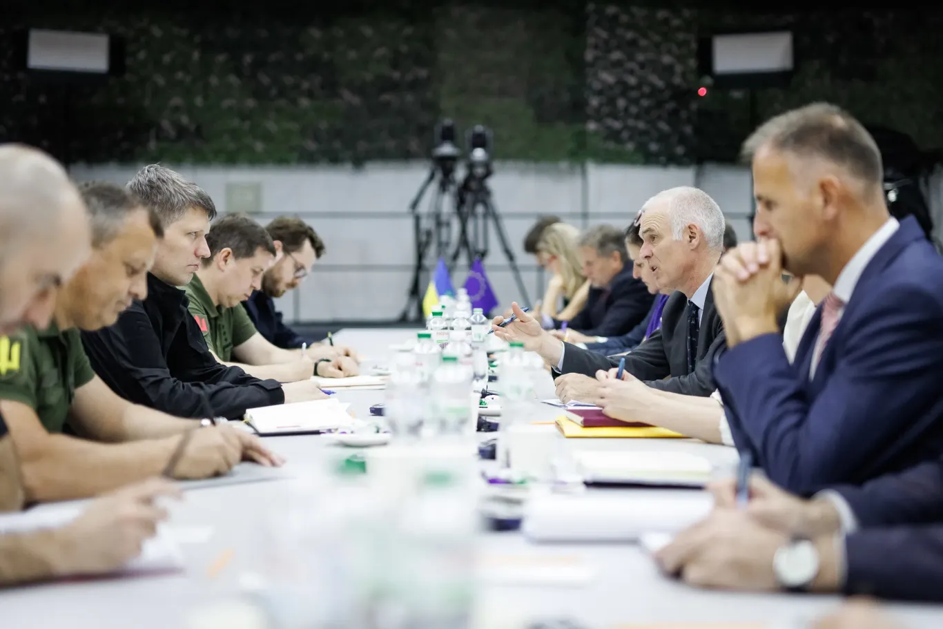 Сергій Боєв обговорив з представниками ЄС фінансування українського ОПК та застосування механізму SAFE