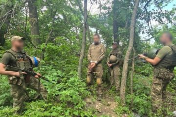 Єдиний вижив після штурму — прикордонники захопили на Курщині російського морпіха