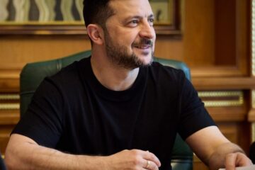 Україна і США посилять співпрацю в обороні та спільному виробництві дронів — Володимир Зеленський