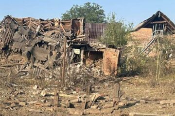 Окупанти атакували Родинське та Костянтинівку — загинула жінка, ще четверо осіб поранені