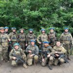 Вийшли з вогню — вивели своїх: «Хижаки» пройшли 10 км крізь позиції ворога