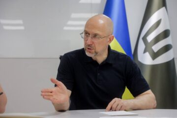 Денис Шмигаль провів нараду щодо техніки, озброєння та захисту міст: очікуються відчутні результати
