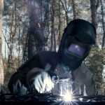 «Часничок називається» — бригада «Форпост» показала виготовлення пасток для ворожої техніки