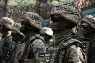 Вже виконують бойові завдання: у 92-й бригаді розповіли про успіхи добровольців за «Контрактом 18‒24»