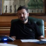 Нові ракети для ППО та фінансування дронів: Президенти України та Франції обговорили посилення оборони