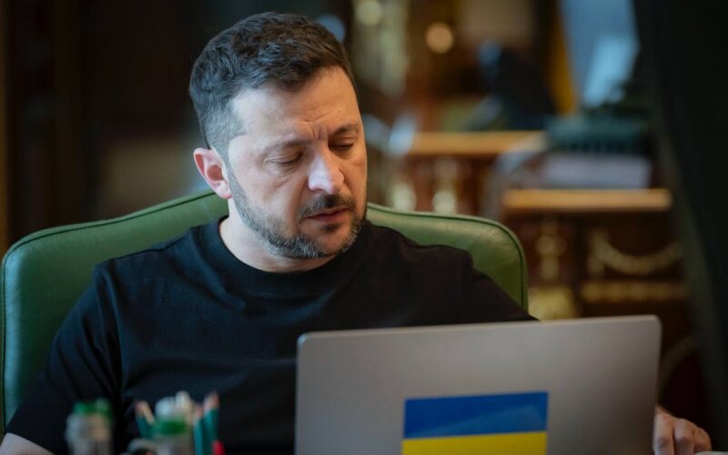Президент підписав новий санкційний пакет для боротьби з фінансовими схемами рф