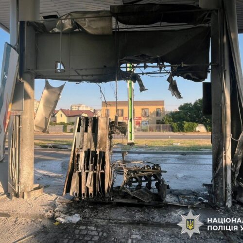 На Херсонщині двоє мириних жителів загинули через обстріли рф