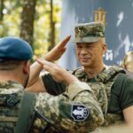 На Донеччині Головнокомандувач ЗСУ нагородив морпіхів