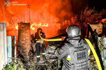 Дрони рф атакували Харківщину: виникли пожежі, є постраждала