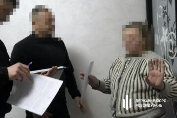 ​На Рівненщині судитимуть жінку, яка за гроші допомагала «відсидітись у тилу»
