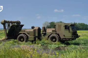 Допомога партнерів: данська Hydrema MCV 910 вже розмінувала понад 560 гектарів Харківщини