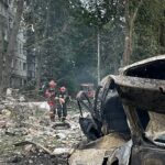 Ворог запустив по Україні понад 300 дронів та 8 ракет — Президент