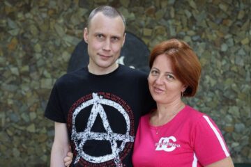 «Мені зламали ребро»: історія останнього визволеного захисника Зміїного, який пробув у полоні 1252 дні