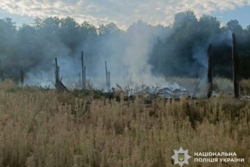 Окупанти вдарили балістичною ракетою по селу на Чернігівщині