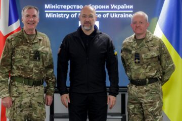Денис Шмигаль зустрівся з начальником Штабу оборони Великої Британії та головним маршалом авіації