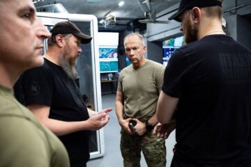 Головнокомандувач ЗСУ відвідав бійців, які проводять стабілізаційні дії на Добропільському виступі