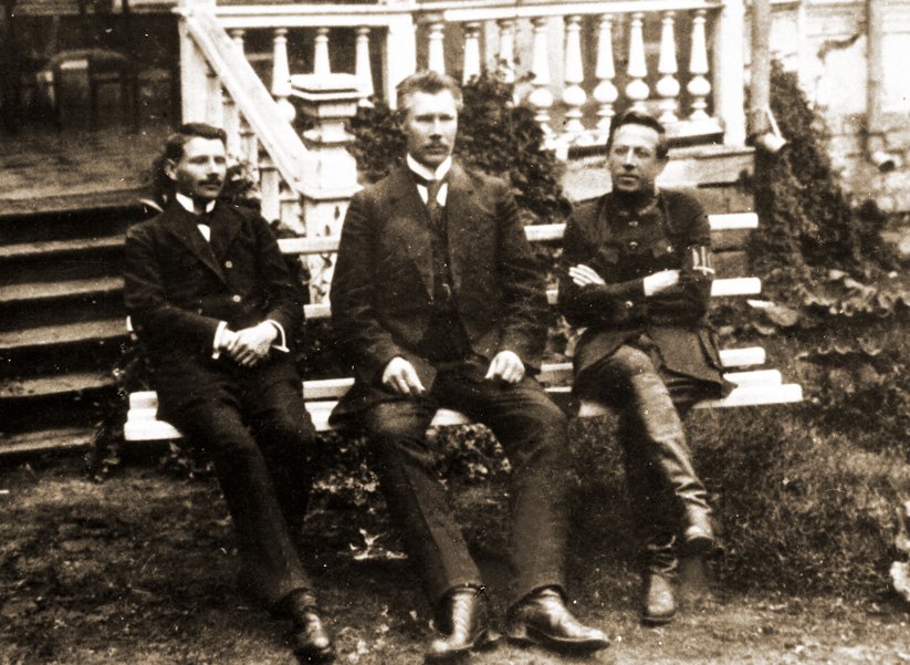 Склад Директорії в другій половині 1919 р. Зліва направо: Андрій Макаренко, Федір Швець, Симон Петлюра