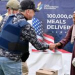 Віткофф відвідав центр розподілу гуманітарної допомоги у Смузі Гази